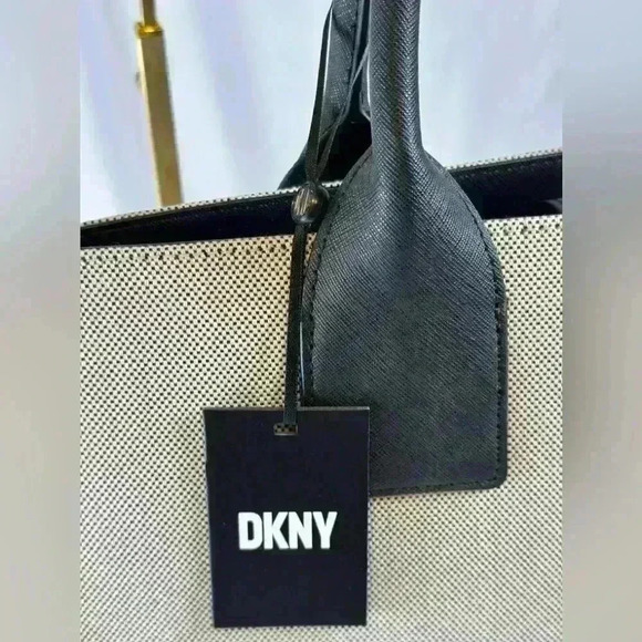 NWT - DKNY Gray with Black Trim Carlita Large Tote - Picture 3 of 12